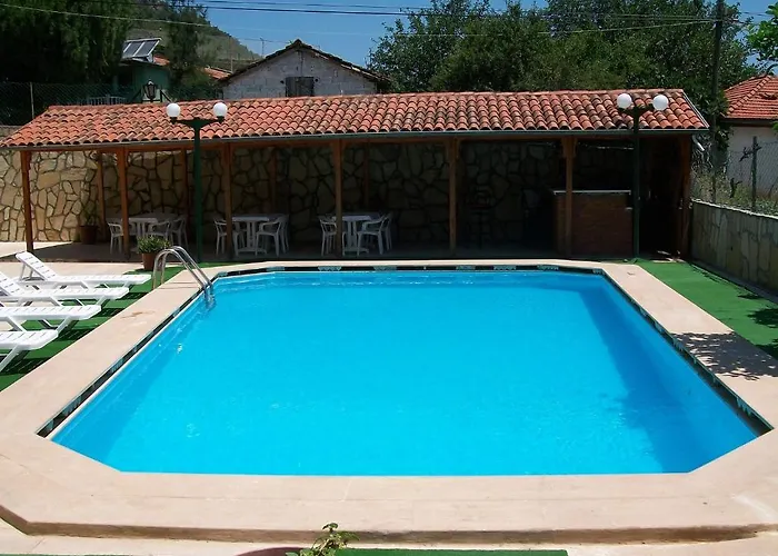 ホテル Sevgi 3 3*