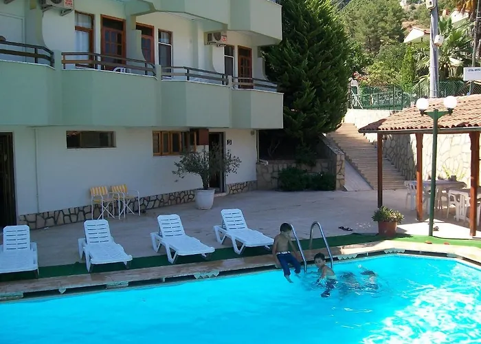 Sevgi 3 3* サルゲルメ