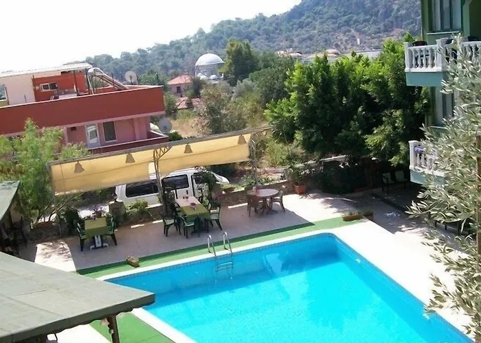 Sevgi 3 3* サルゲルメ